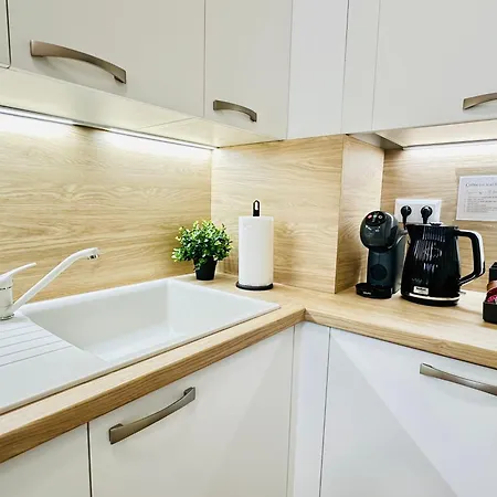 Peony Presidential Garden Ac Free Parking * Bratislava