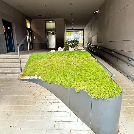 Peony Presidential Garden Ac Free Parking Bratislava